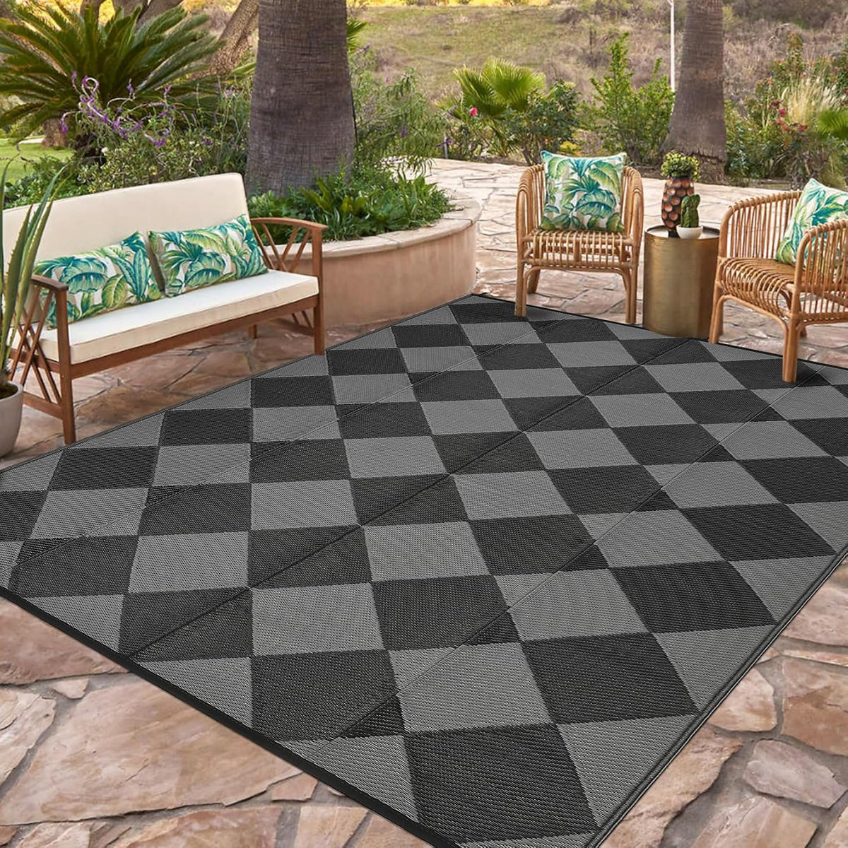 9x12 Ft Black‑Grey Diamond Reversible Outdoor Rug